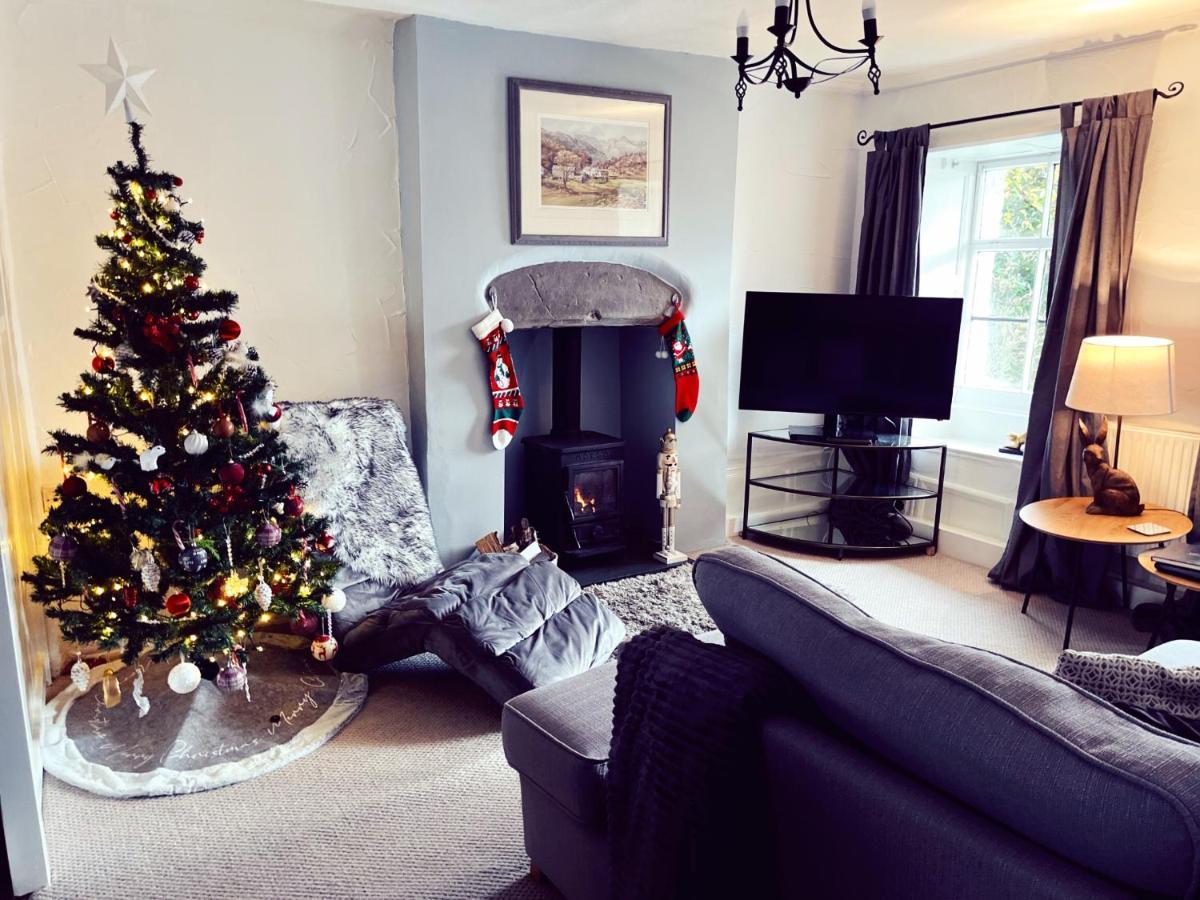 Quirky Cottage, Cosy Grade Ii Listed 2 Bed Troutbeck Bridge Апартаменты *